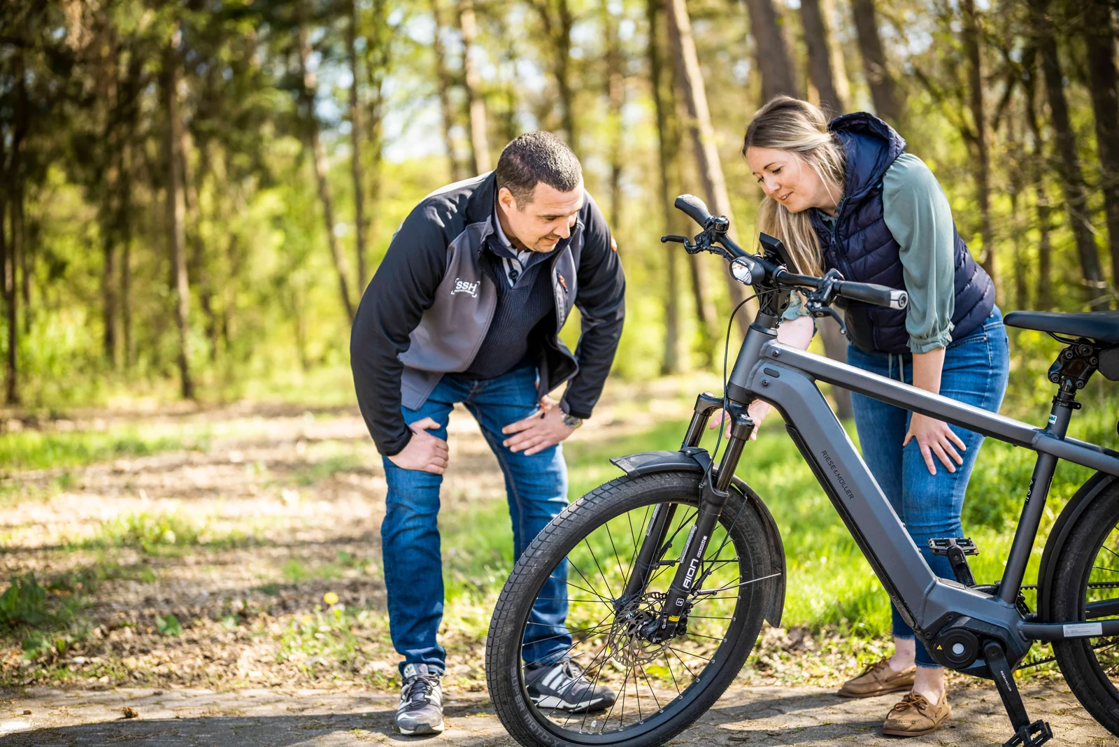 Fahrräder & E-Bikes bei der Begutachtung